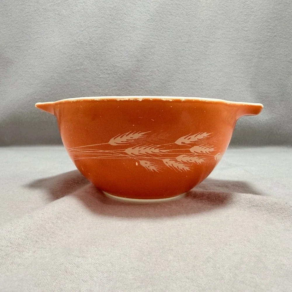Pyrex Vintage 441 Cinderella Bowl Autumn Wheat Vintage 1.5 Pt Smallest Bowl